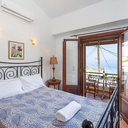 Maisonette In Roussa Ekklisia Sitia  Buitenkant foto