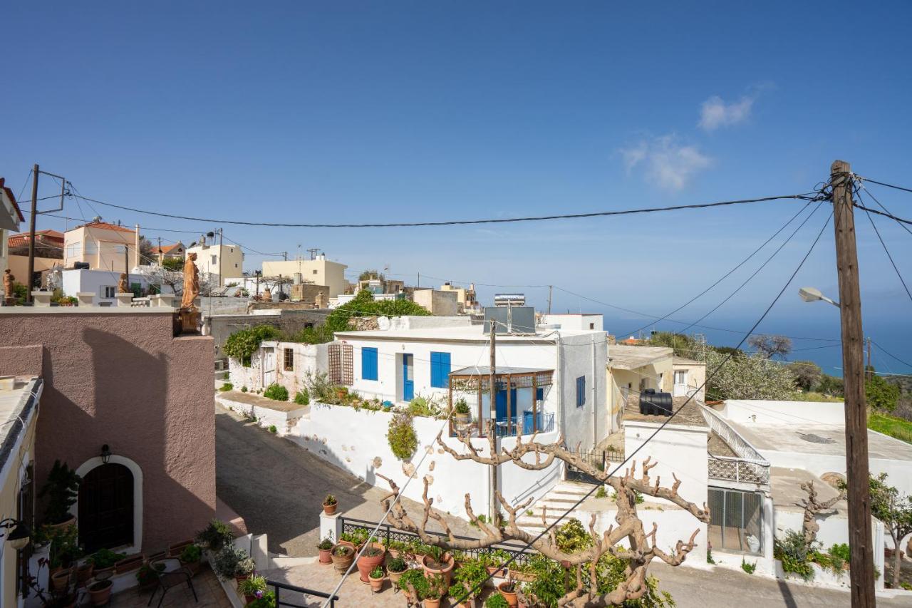 Maisonette In Roussa Ekklisia Sitia  Buitenkant foto